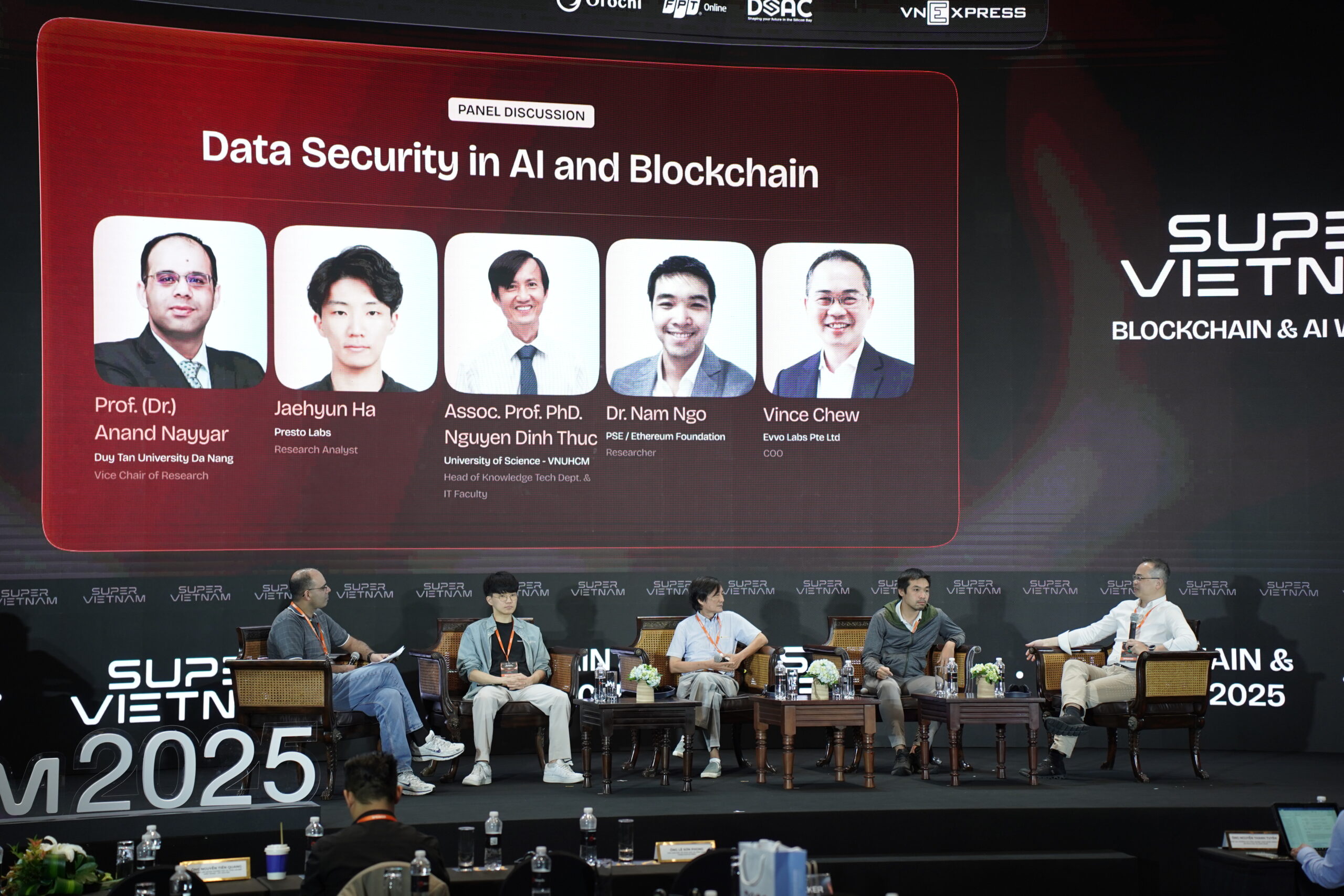 Evvo Labs Tỏa Sáng tại Super Vietnam 2025: Tiên Phong Xây Dựng Niềm Tin trong Bảo Mật AI-Blockchain